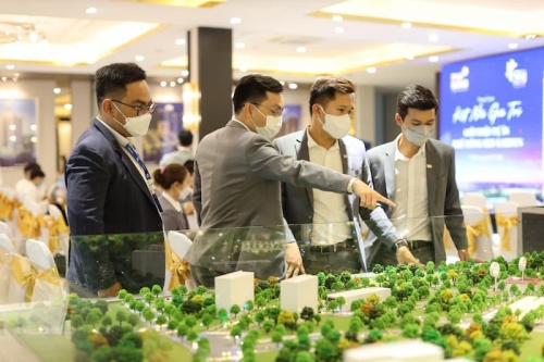 Thị trường bất động sản vào vựa giao dịch sôi động