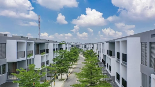 Có Nên Chờ Giá Bất Động Sản Giảm Sâu Hơn Để 'Bắt Đáy' ?