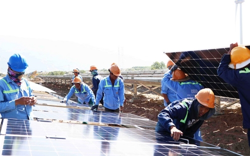 Khai thác các tiềm năng, tập trung thu hút đầu tư