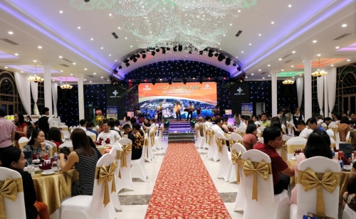 Hacom mall trao thưởng 2 tỷ đồng cho Khách hàng và đại lý phân phối tại Ninh Thuận